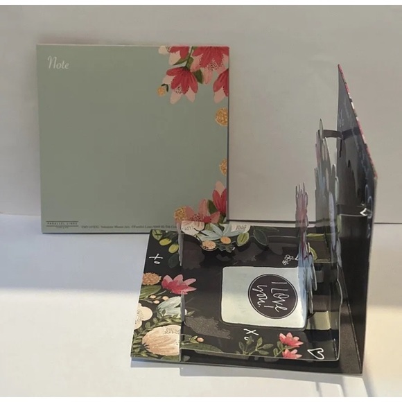 NEW ~SET OF 8~ Different ~Valentine’s  Day ~POP UP CARDS~ HEARTS FLOWERS ~SEALED - Picture 8 of 16